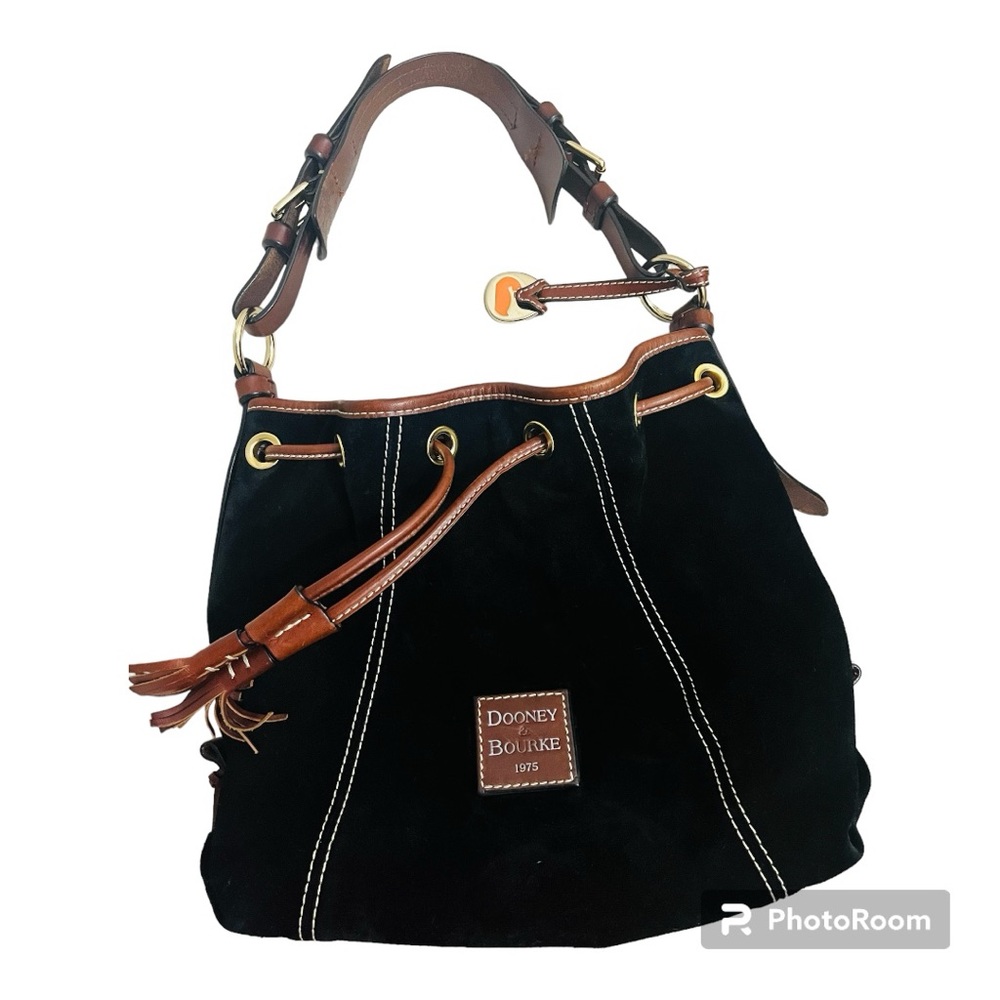 Dooney & Bourke EUC Suede bucket bag Black with dust bag